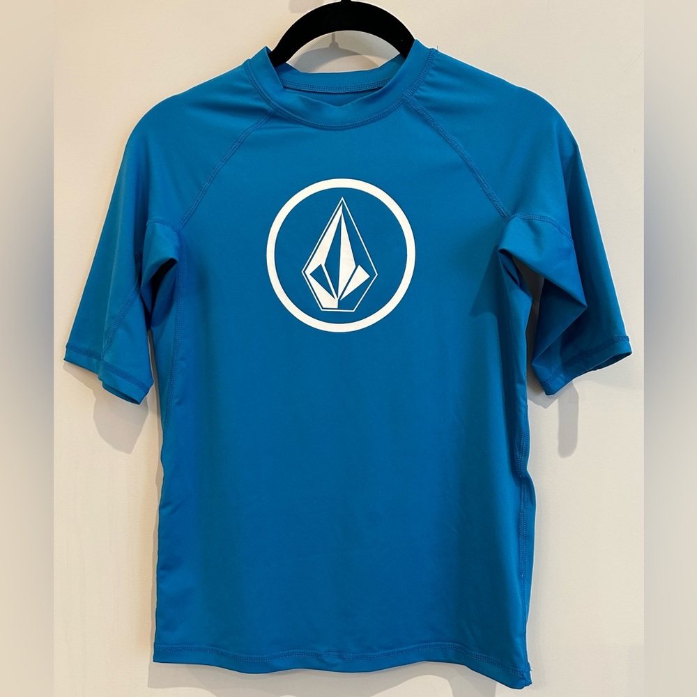 Volcom Big Boys Blue Short Sleeve Rashguard, Size XL